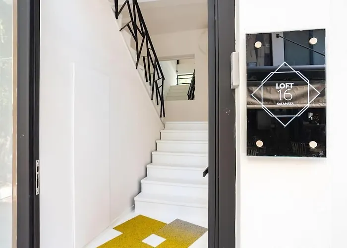 Central Gem - Kalamata Exclusive Loft16